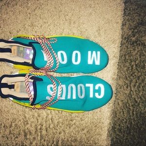 Pharrell NMD moon clouds